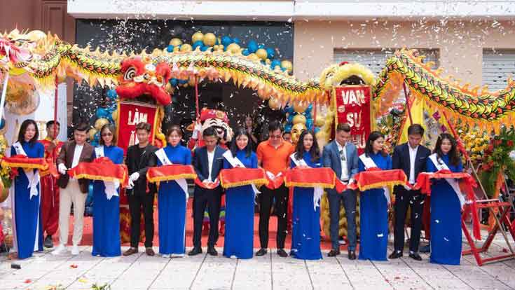 Cho thuê múa lân khai trương Sơn Trà